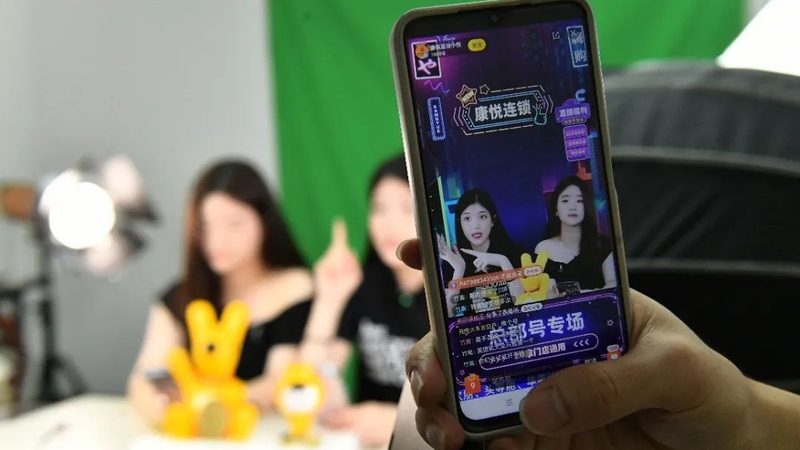 上海本地月嫂价格行情：揭秘价格背后的真相